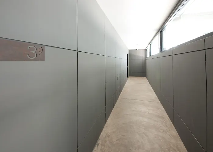 Aparthotel The Box 3*