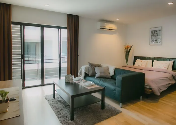 The Box Aparthotel